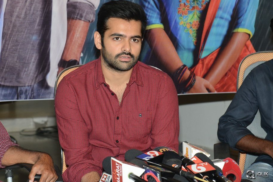 Nenu-Sailaja-Movie-First-Look-Launch